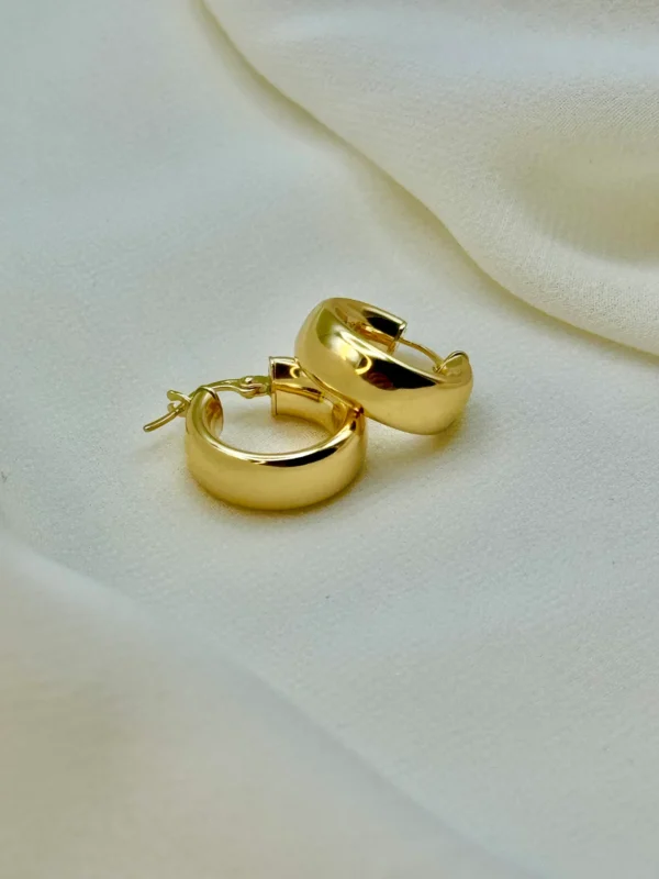 18k Gold Hoop Earring, Fat Hoop Earring, Gold Hoop Earring, gift Earring , for her ,Birthday Gift ,For Mom, anniversary Gift , for mum.